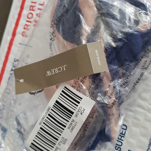 J Crew Scoop Neckline Adjustable Back Bikini Workout Top - Picture 5 of 8